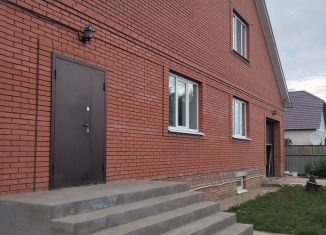 Продам дом, 235 м2, Бузулук, Российская улица, 3