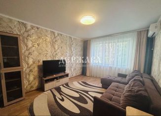 Продаю 3-комнатную квартиру, 63.1 м2, Старый Оскол, микрорайон Рудничный, 10