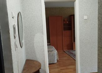 Сдаю 1-ком. квартиру, 43 м2, Новосибирск, улица Краузе, 5, метро Заельцовская