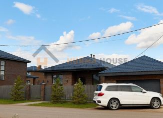 Продам дом, 105 м2, деревня Шмидтово