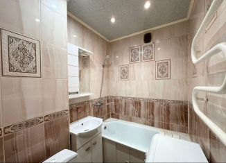 Продается двухкомнатная квартира, 44.2 м2, Рязань, улица Пирогова, 5