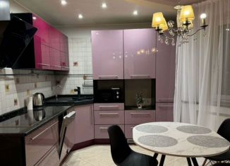 Продаю 2-ком. квартиру, 67 м2, Санкт-Петербург, Петергофское шоссе, 17к1, Петергофское шоссе