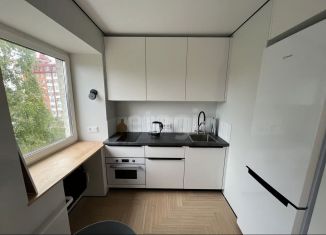 Сдача в аренду 1-ком. квартиры, 42.9 м2, Тюмень, улица 25 Октября, 46