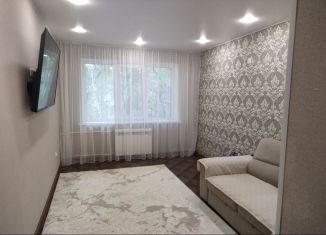 Продаю двухкомнатную квартиру, 46.6 м2, Омская область, Крыловская улица, 54А