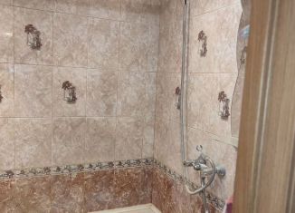 Продажа 2-комнатной квартиры, 51 м2, Псков, Юбилейная улица, 58