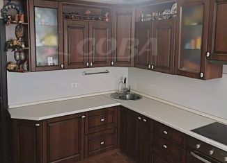 Продажа двухкомнатной квартиры, 64 м2, Тюмень, Широтная улица, 130