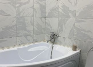 Продажа двухкомнатной квартиры, 42 м2, Сочи, улица Гагарина, 46