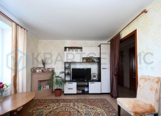 Продам трехкомнатную квартиру, 60.1 м2, поселок Горячий Ключ, Молодёжная улица, 9