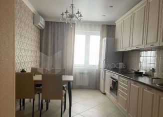 Продаю 2-комнатную квартиру, 65 м2, Тюмень, Интернациональная улица, 199к8, ЖК Авиатор