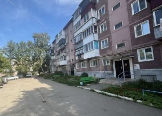 Продажа 3-ком. квартиры, 63 м2, Троицк, 10-й квартал, 4
