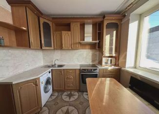 Продается 2-ком. квартира, 50.9 м2, Тюмень, улица 50 лет Октября, 76