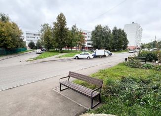 Трехкомнатная квартира на продажу, 58.9 м2, Набережные Челны, проспект Чулман, 54