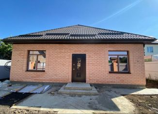 Продаю дом, 90 м2, Астрахань, улица Псковских Десантников