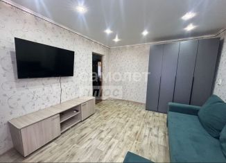 Продам 2-комнатную квартиру, 40 м2, Салават, улица Пархоменко, 17