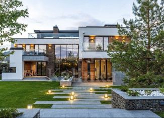 Продается дом, 550 м2, деревня Чесноково