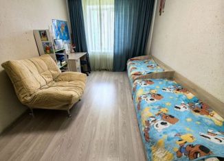 Двухкомнатная квартира на продажу, 60 м2, поселок городского типа Стройкерамика, улица Нестора Постникова, 4