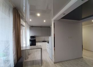 Продажа 1-ком. квартиры, 30.5 м2, Майкоп, Прямая улица, 2А