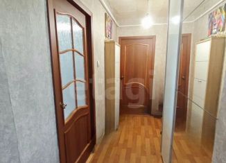 Продам 2-ком. квартиру, 47.1 м2, деревня Кисельня, Центральная улица, 14