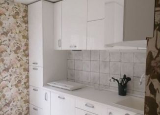 Сдается в аренду однокомнатная квартира, 38.7 м2, Москва, Новопетровская улица, 3