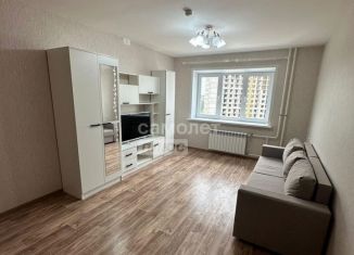 Сдам в аренду 1-ком. квартиру, 42 м2, Липецк, Минская улица, 6Ак1