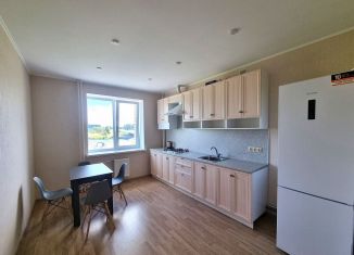 Сдам двухкомнатную квартиру, 67.6 м2, деревня Мокшино, Солнечная улица