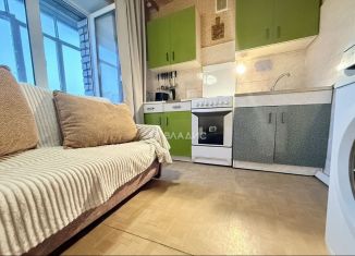 Продам 1-ком. квартиру, 29 м2, Смоленск, улица Тургенева, 34