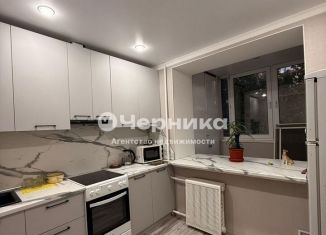 Сдам 1-комнатную квартиру, 54 м2, Пятигорск, проспект Калинина, 2к5