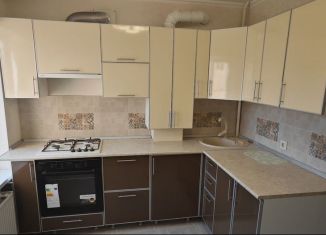 Сдается в аренду однокомнатная квартира, 40 м2, Краснодарский край, Первомайская улица, 33А