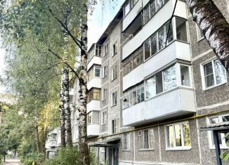 Продажа 2-ком. квартиры, 44.3 м2, Смоленск, улица Кирова, 27Б