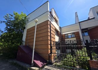 Продаю таунхаус, 205 м2, Иркутская область, микрорайон Университетский, 2А