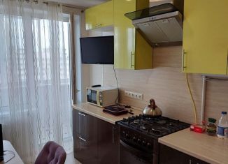 Сдается 1-комнатная квартира, 35 м2, Москва, улица Юных Ленинцев, 10/15к1