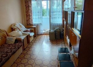 Продаю 2-комнатную квартиру, 47 м2, Златоуст, улица Шевченко, 3