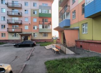 1-комнатная квартира на продажу, 39.7 м2, Полысаево, улица Шукшина, 20