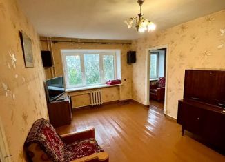 Продажа 2-ком. квартиры, 44 м2, Мурманск, Театральный бульвар, 11