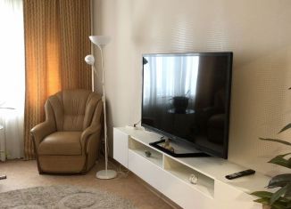 Сдается в аренду 3-комнатная квартира, 64 м2, Балаково, улица 30 лет Победы, 19