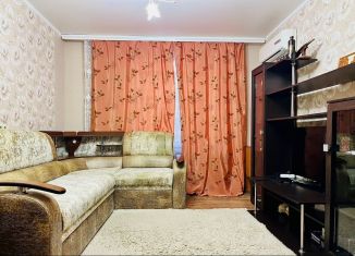 Продам 2-ком. квартиру, 46.8 м2, поселок городского типа Стройкерамика, улица Митрополита Мануила Лемешевского, 15