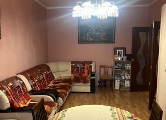 Двухкомнатная квартира на продажу, 73.1 м2, Астрахань, улица Генерала Герасименко, 6к2