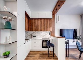 Сдаю двухкомнатную квартиру, 50 м2, Крым, Московская улица, 15к1