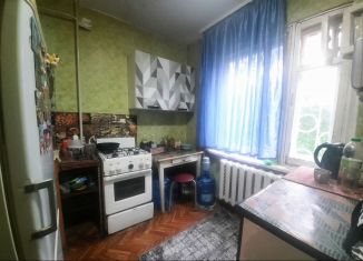 Продается 1-ком. квартира, 35.8 м2, Березники, улица Мира, 118