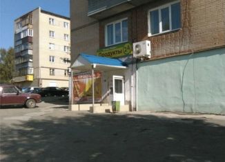 Сдаю 2-ком. квартиру, 42 м2, Миасс, Орловская улица, 20