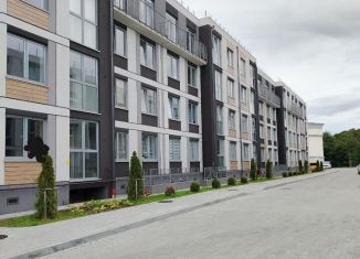 Продается 1-комнатная квартира, 37 м2, Калининград, улица Сержанта Мишина, 81к3