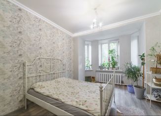 Продам 2-комнатную квартиру, 51.6 м2, Череповец, улица Верещагина, 48