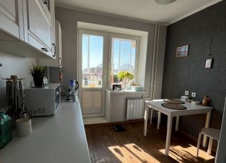 Продаю 1-ком. квартиру, 37.1 м2, Стерлитамак, улица Тукаева, 14А