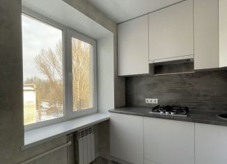 Сдам 2-ком. квартиру, 40.8 м2, Саратов, Беговая улица