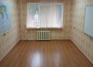 Сдам в аренду 3-комнатную квартиру, 60 м2, Пермь, улица Маршала Толбухина, 12