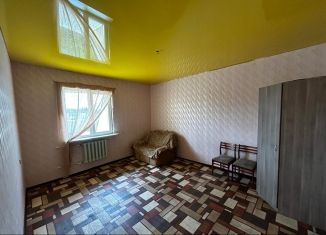 Продаю 2-ком. квартиру, 62.3 м2, село Иглино, улица Чапаева, 21/2