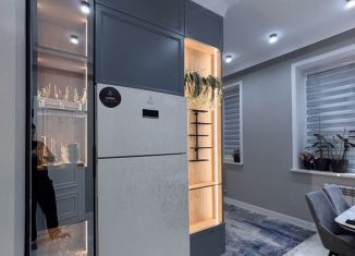 Сдача в аренду трехкомнатной квартиры, 100 м2, Махачкала, 2-й тупик Лаптиева, 10Ак3