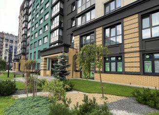 Продаю 2-ком. квартиру, 57 м2, Калининград, Артиллерийская улица, 85