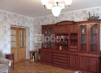 Продаю трехкомнатную квартиру, 112 м2, Кострома, улица Северной Правды, 33А