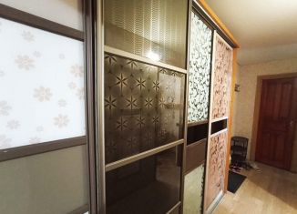 Сдаю 2-ком. квартиру, 48 м2, Ростов-на-Дону, Орбитальная улица, 30/1